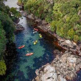 Kayaking Luncheon Cove 3