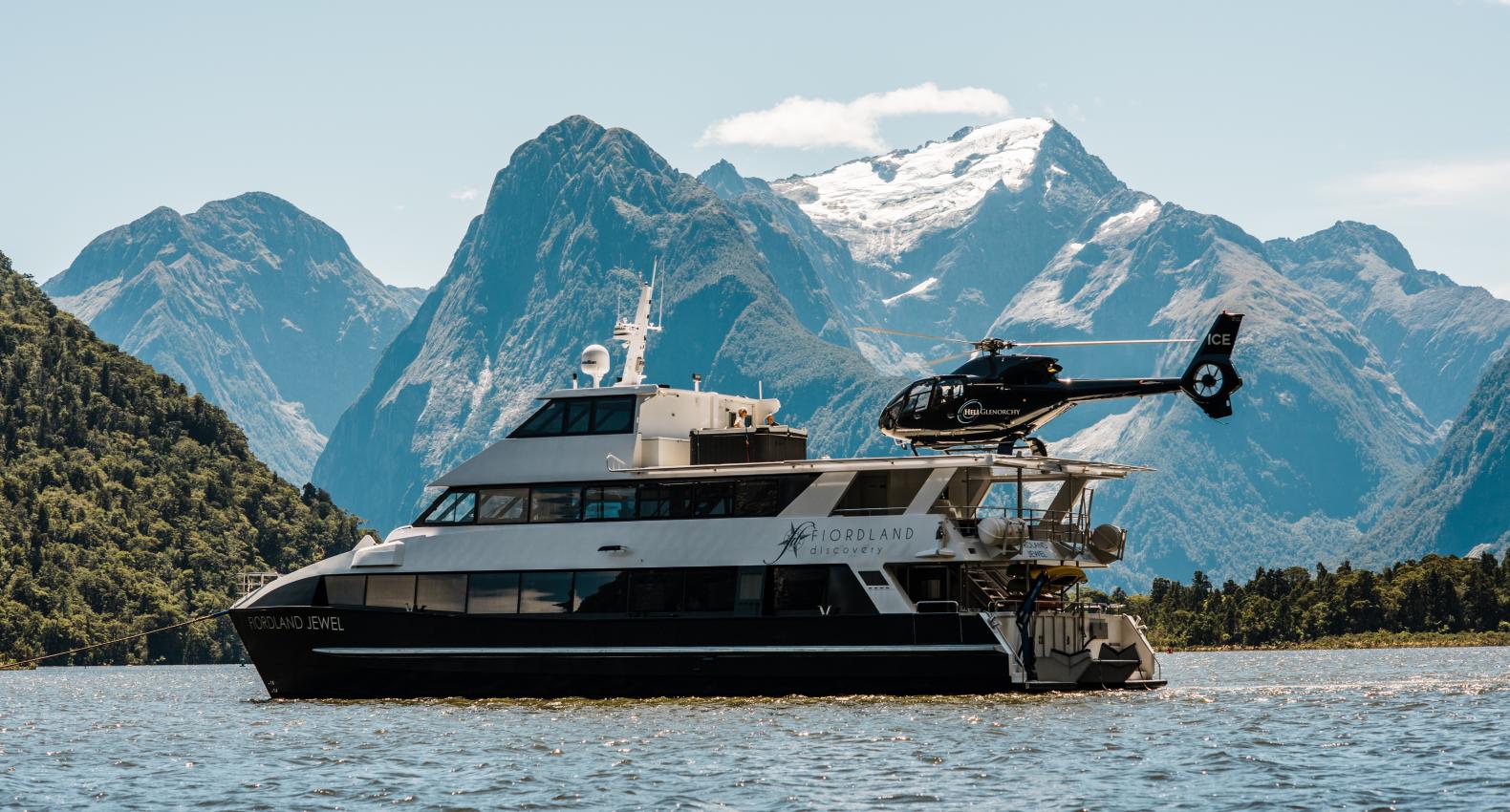 Ignition Self Drive Fiordland Discov 20 Heli Boat2